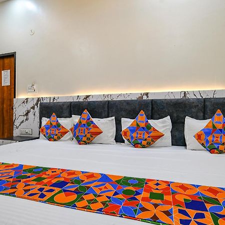 Hotel Fabexpress Orbit Ujjain Exterior foto