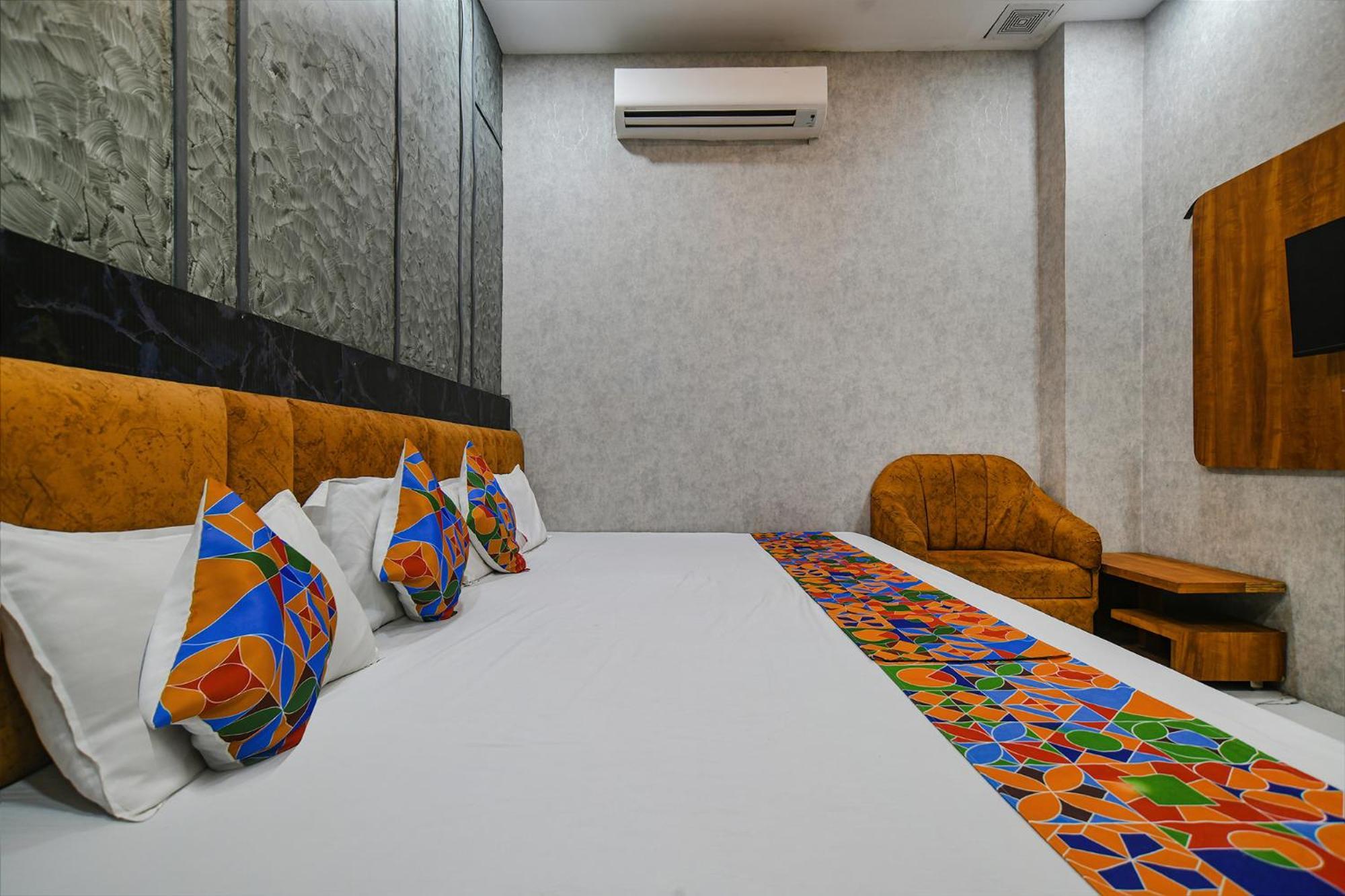 Hotel Fabexpress Orbit Ujjain Exterior foto